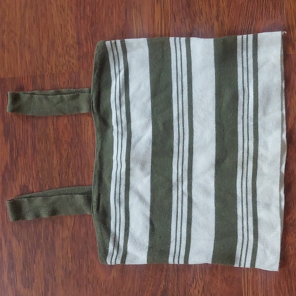 ✨️3/10$✨️Ribbed crop top